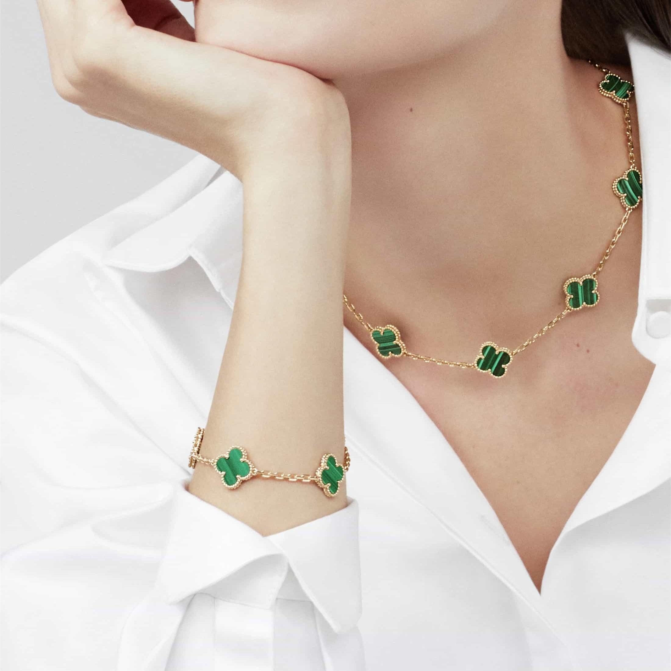 Clover Leaf Necklace 10 Motifs - Avara